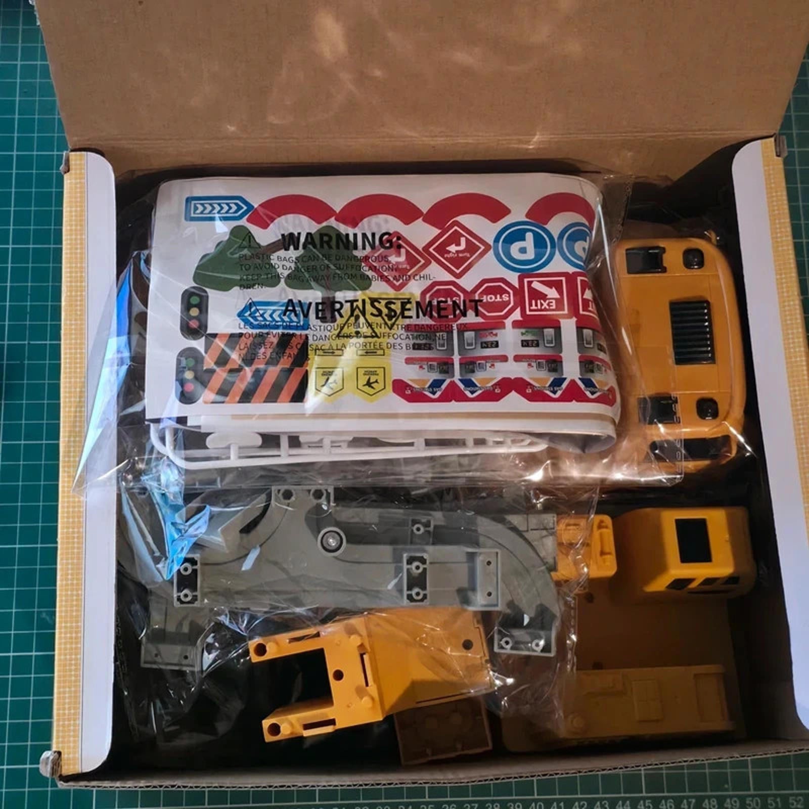 TEMI 2-in-1 Kids Construction Crane & Car Track Playset – Ages 3–7
