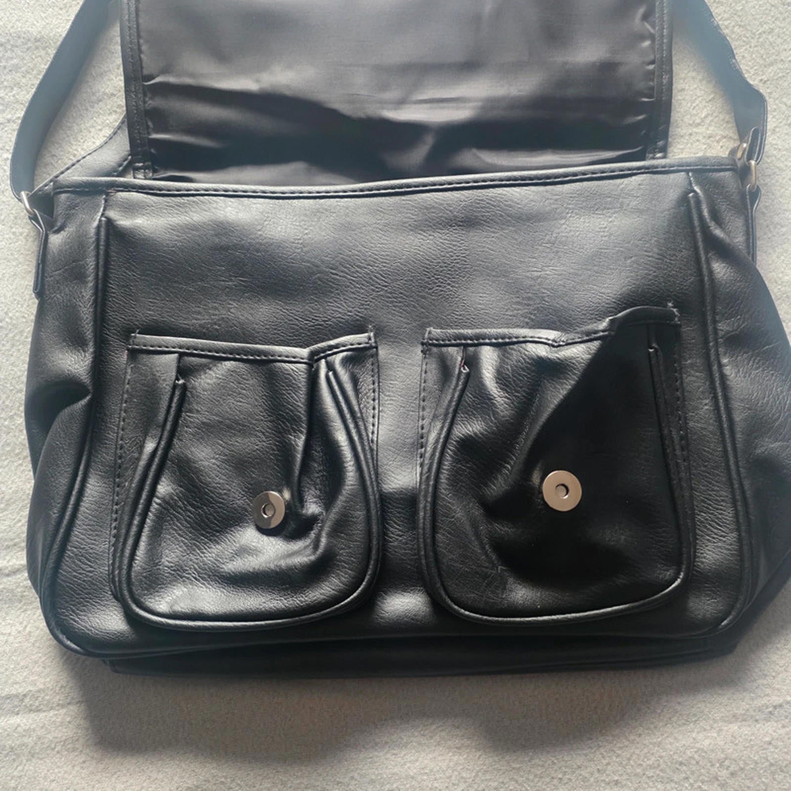 Black Faux Leather Messenger Bag Cross Body Satchel 2 Front Pockets Adjustable