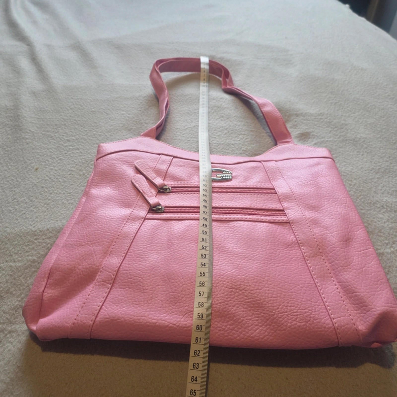 Pink Faux Leather Shoulder Bag with G Logo - Multiple Pockets & Zip Compartments