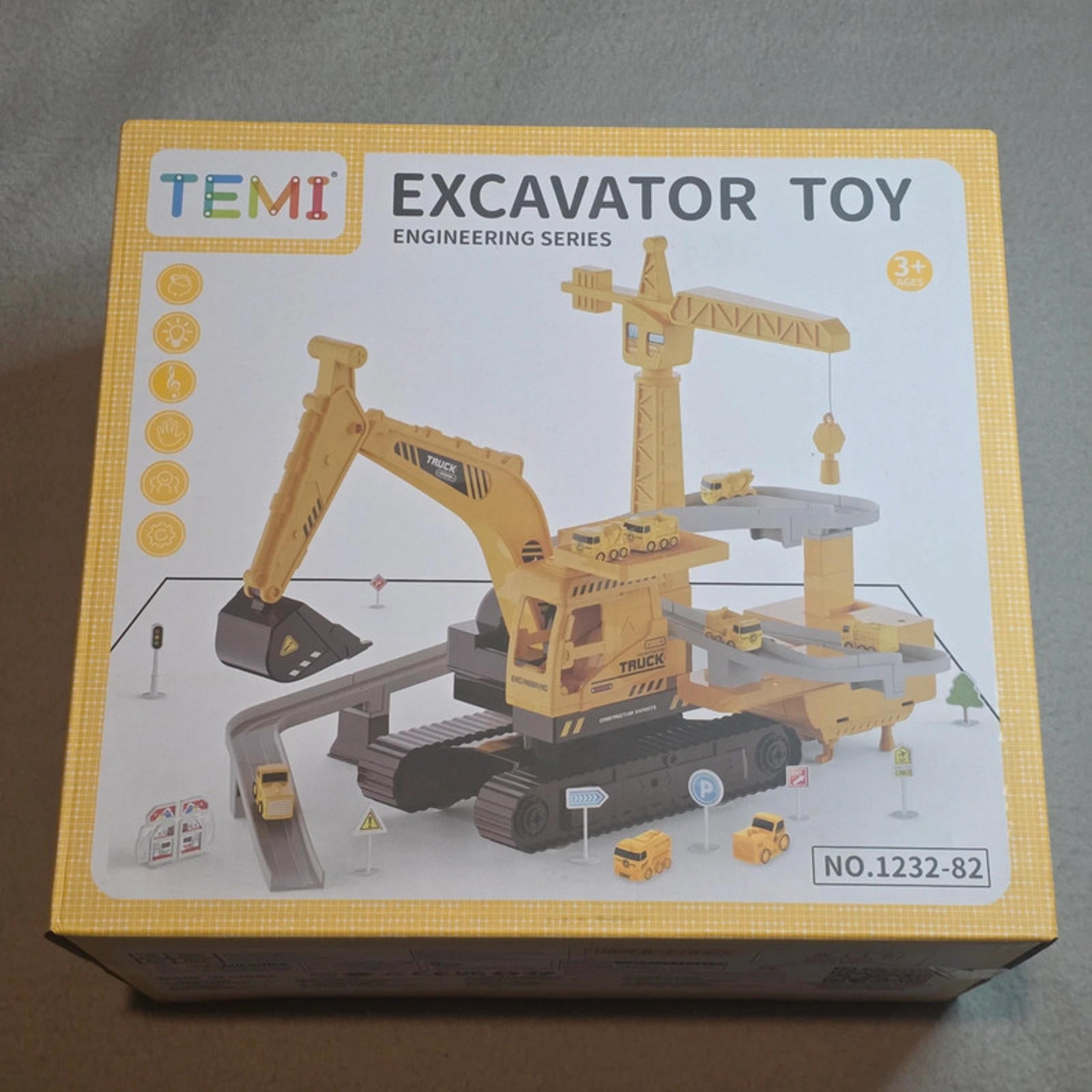 TEMI Construction Excavator Toy Crane Track Set Engineering Series Kids Age 3+