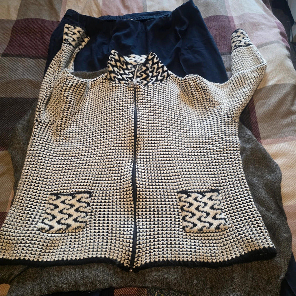 Women's Clothing Bundle - 6 Items - Leggings, Trousers Cardigan, Vest Mixed Size