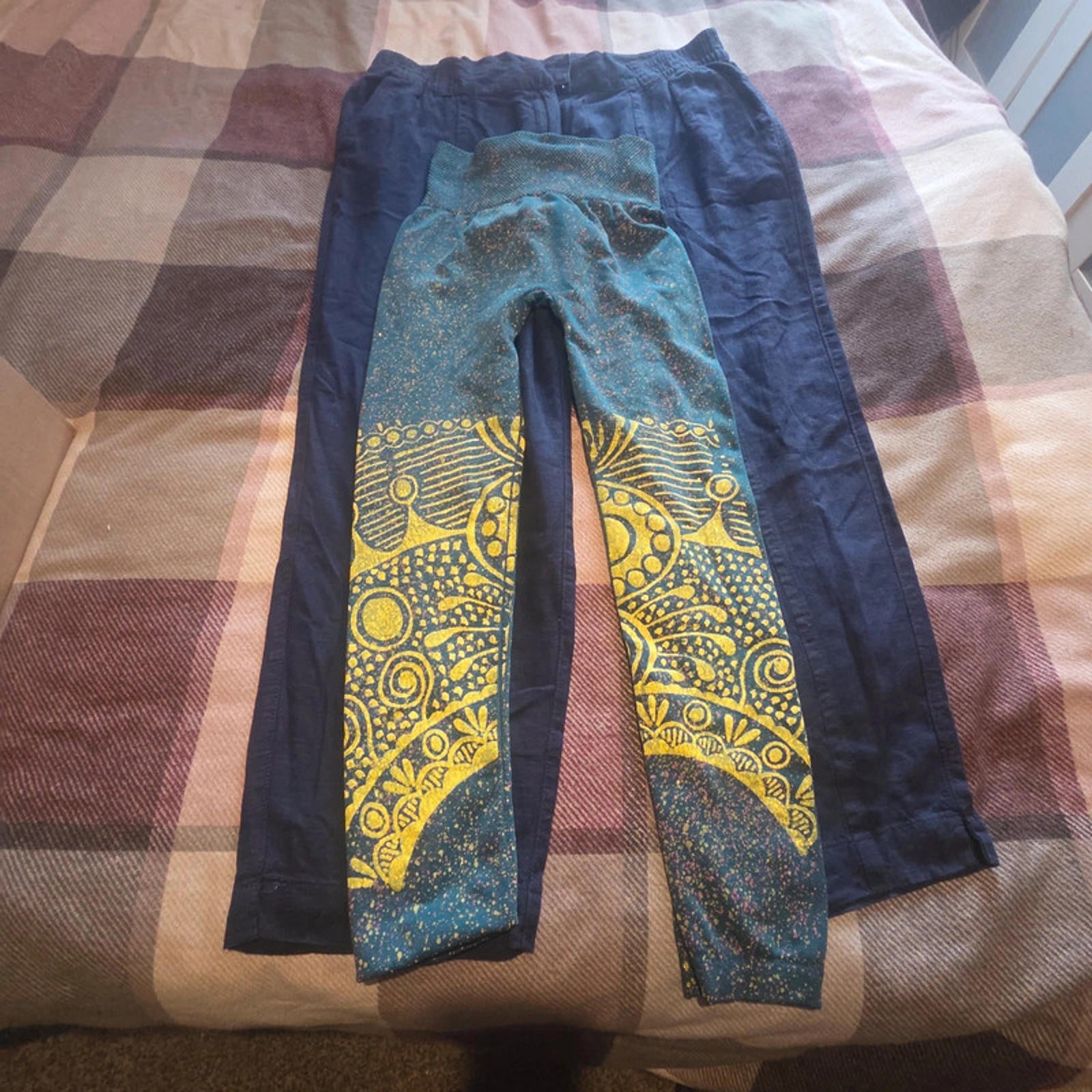 Women's Clothing Bundle - 6 Items - Leggings, Trousers Cardigan, Vest Mixed Size